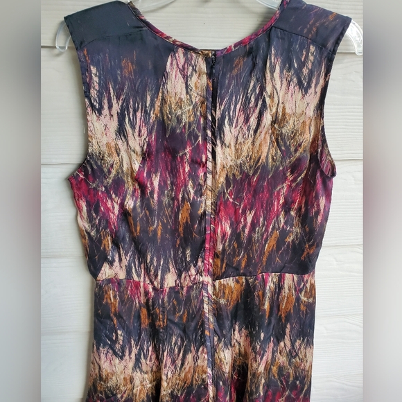 Kenneth Cole Boho Multicolored Satin V-neck Knee-length Casual Summer Dress - Picture 12 of 16